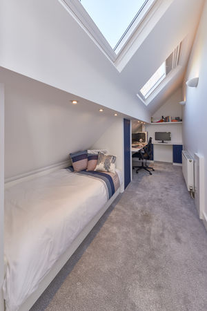 Photo 16- click for photo gallery